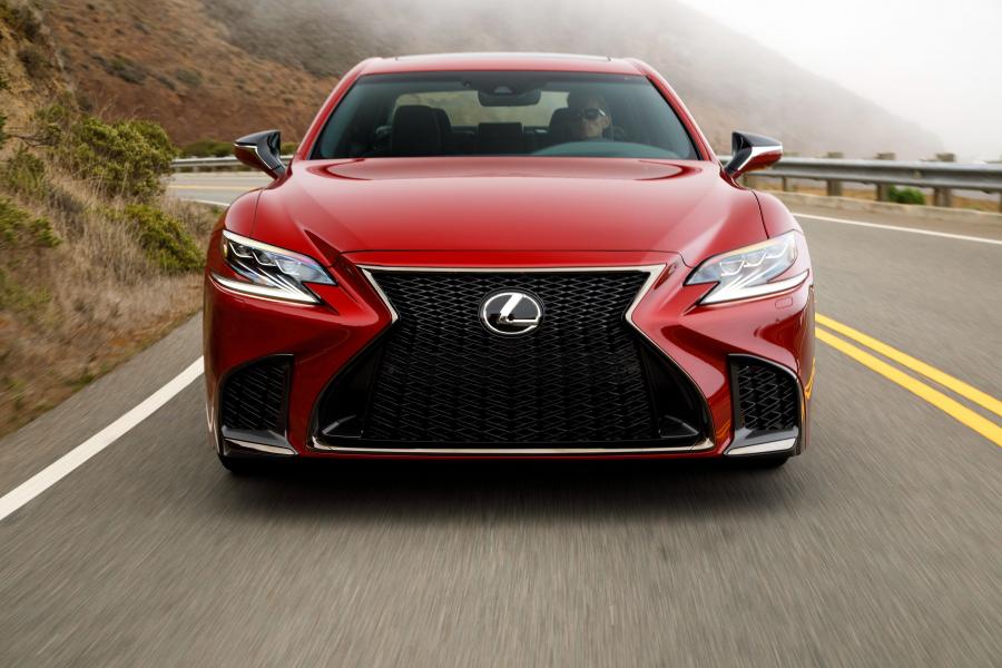  Lexus LS500 AWD F-Sport 2017 года  (NA) (фото 16 из 30)